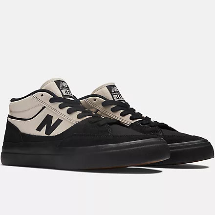 NB Numeric ~ Franky Villani 417 ( BLACK W/ TIMBERWOLF )
