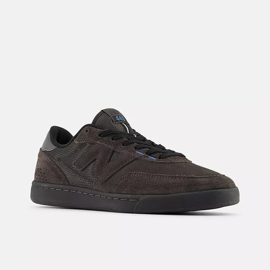 NB Numeric 440 V2 * Black cement/Black *